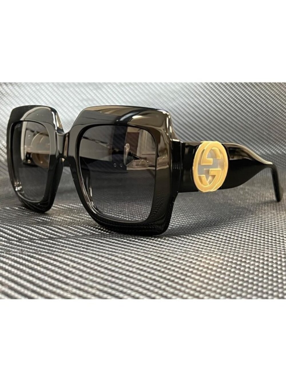 New Gucci Women  Black Sunglasses  54- 23- 140